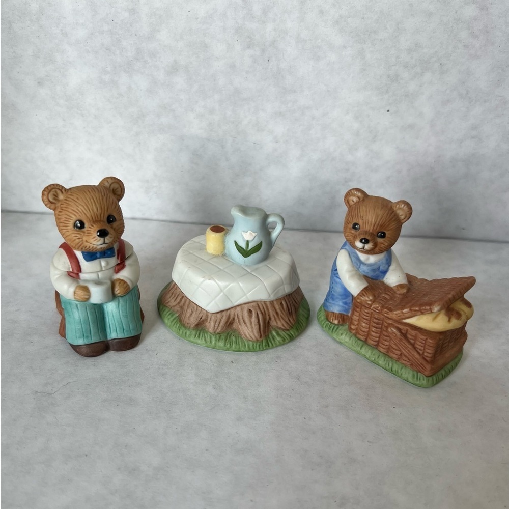 Homco Teddy Bear Picnic Set. Two Bears with Table.
